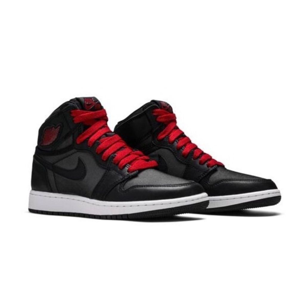Air Jordan 1 Nike Air Retro High Og Gs Sneakers Satin Gym